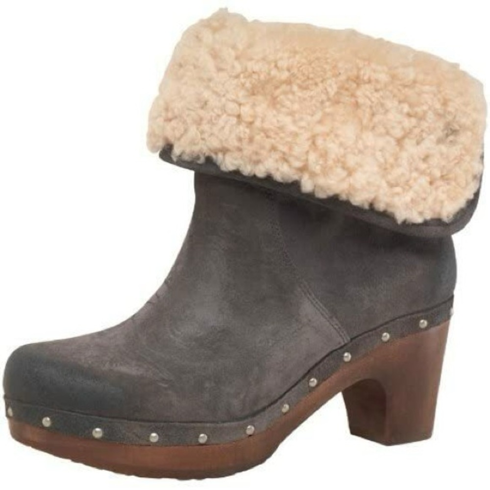 UGG® AUSTRALIA LYNNEA GREY SUEDE PULL ON CLOG BOOTS